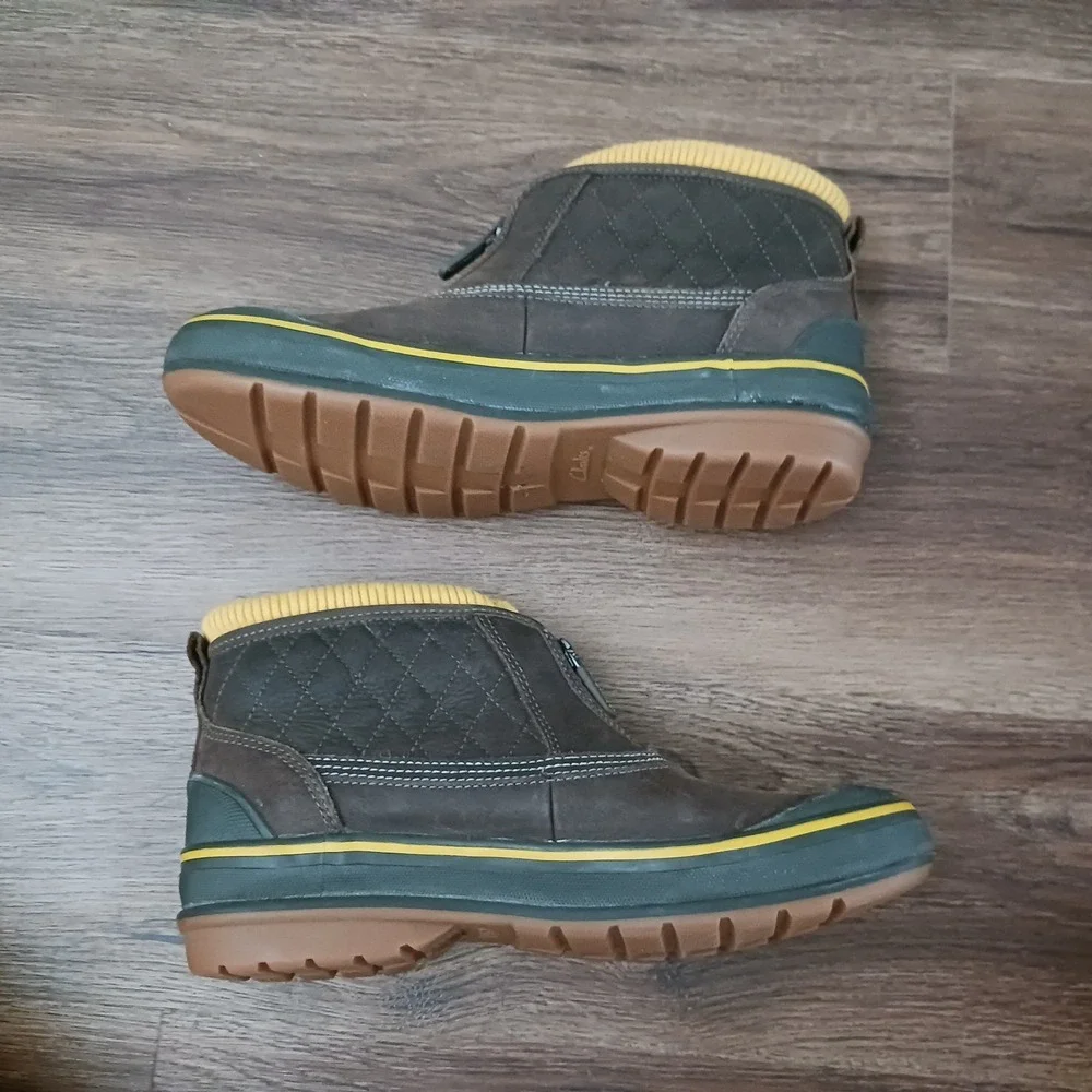 Clarks Outdoor Muckers 26100946 Brown Hiking Waterproof Boot Shoe Women Size 8